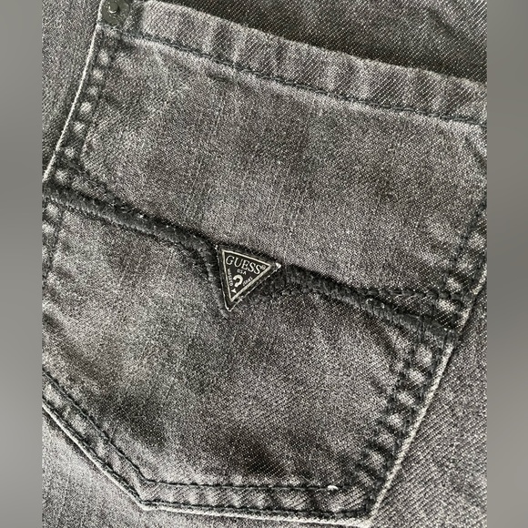 Loved, in Great Condition Authentic Vintage Women’s Guess? Jeans Size 30x30 - Picture 2 of 13